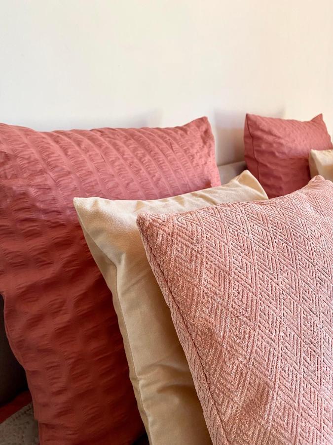 Domaine Du Cellier De La Couronne Bed & Breakfast เซซาน ภายนอก รูปภาพ