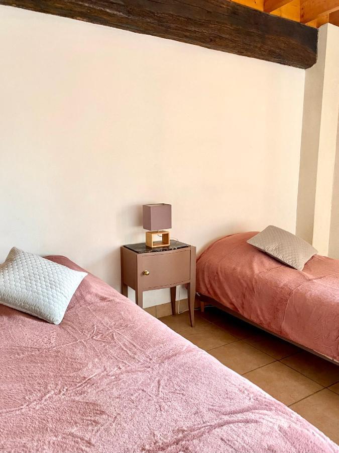 Domaine Du Cellier De La Couronne Bed & Breakfast เซซาน ภายนอก รูปภาพ